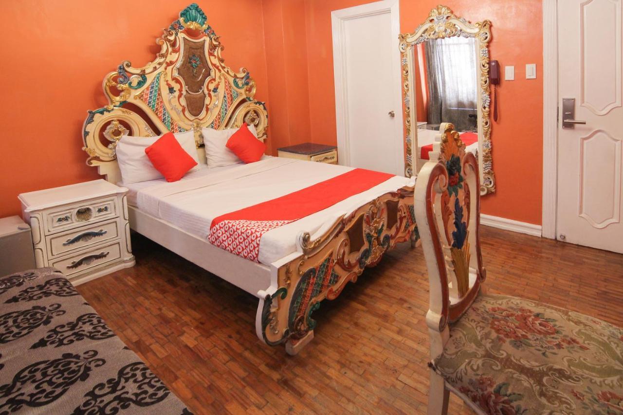 Oyo 104 Manila Venetian Hotel מראה חיצוני תמונה